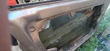 Автозапчасти: Стекло Багажника Volkswagen, 2002 г., Б/у, Оригинал — 2