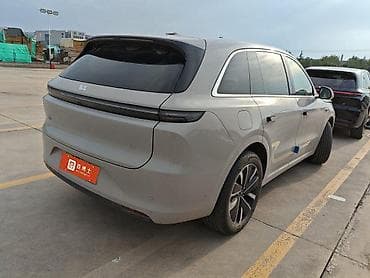 mark d: Lixiang L6: 2025 г., 1.5 л, Автомат, Электромобиль, Внедорожник — 2