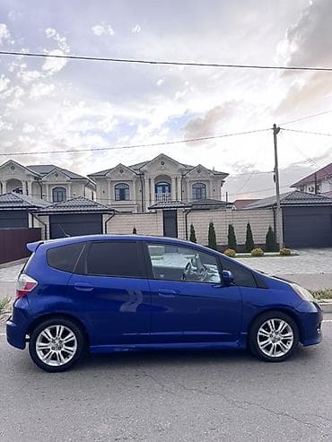 коробки передач хонда фит: Honda Fit: 2010 г., Автомат, Бензин, Хэтчбэк — 3