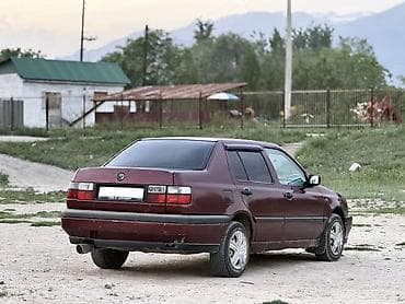 капот нексия 1: Volkswagen Vento: 1993 г., 1.8 л, Механика, Бензин, Седан — 6