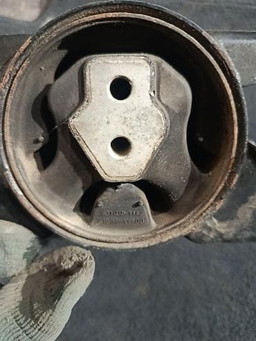 moning: Подушка мотора Kia 2017 г., Оригинал — 2