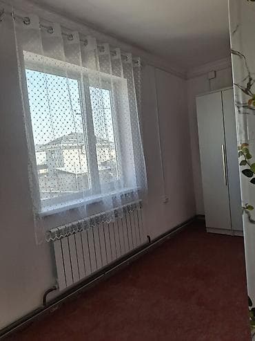 сдаю квартиру мкр аламедин 1: Студия с санузлом и кухонной зоной. - Планировка: светлая комната с — 5