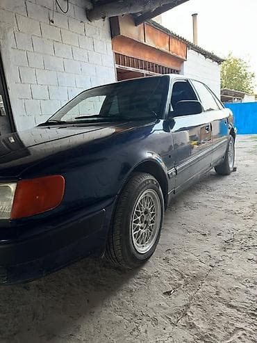 Транспорт: Audi 100: 1992 г., Седан — 4