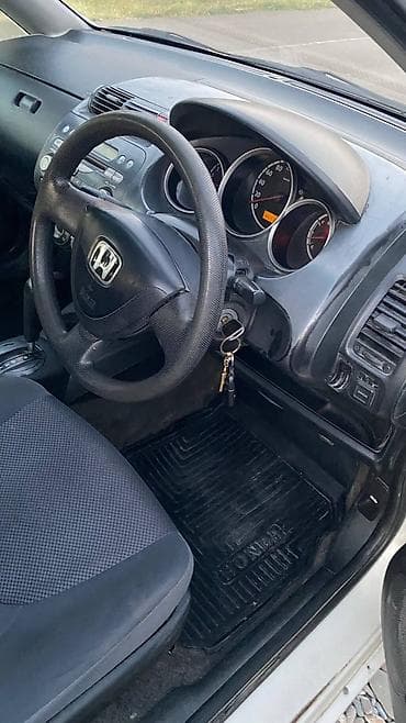степ эреф 1: Honda Fit: 2002 г., 1.3 л, Вариатор, Бензин, Хетчбек — 7