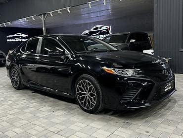 Продажа авто: Toyota Camry: 2019 г., Седан — 5