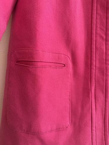 Личные вещи: Яркое женское полупальто/пальто-куртка цвета фуксия. - Классический — 3