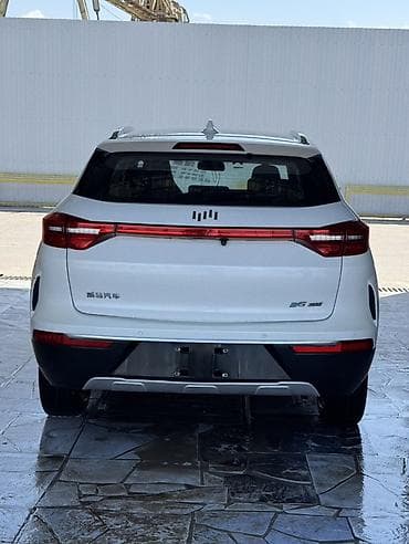 byd e3: BYD : 2021 г., Автомат, Электромобиль, Кроссовер — 3