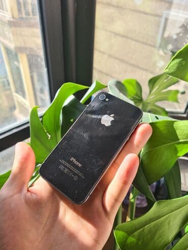 телефон 4: IPhone 4S, Б/у, 16 ГБ, Черный, Наушники, Чехол — 2