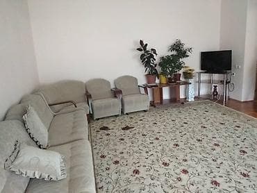 дом сдаётся: 260 м², 6 комнат, Забор, огорожен — 5
