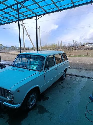 перья: ВАЗ (ЛАДА) 2102: 1979 г., 1.6 л, Универсал — 6