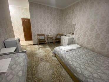 продаю дом район аламединского рынка: Продаётся гостевой дом в центре города Чолпон-Ата! Гостевой дом — 13