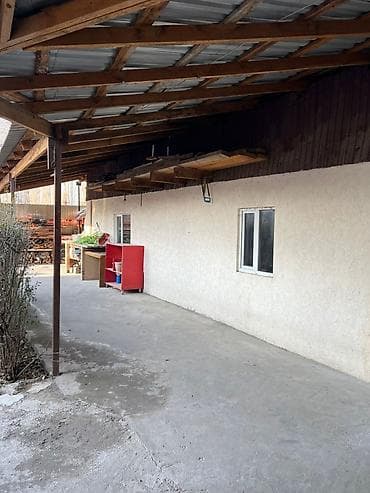 Продажа домов: Продаётся индивидуальный жилой дом с участком. Основные — 3