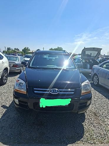 2008: Kia Sportage: 2008 г., Кроссовер — 3