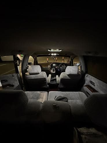 Продажа авто: Honda Odyssey: 2000 г., Автомат, Бензин, Универсал — 8