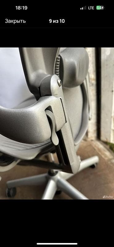Эргономичное компьютерное кресло Herman Miller Aeron с сетчатой — 9