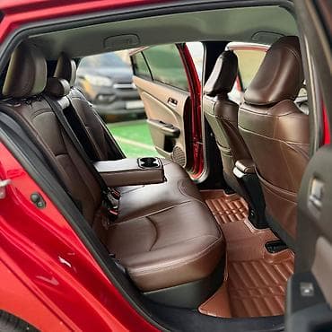 спотер: Toyota Prius: 2018 г., Гибрид, Хэтчбэк — 5