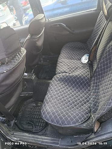 обшивка на пассат: Volkswagen Passat Variant: 1994 г., Ручные, Бензин, Универсал — 5