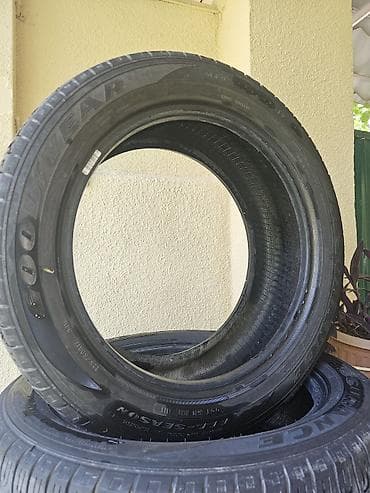89 2: Шины 225 / 50 / R 17, Б/у, Комплект, Легковые, США, GoodYear — 1