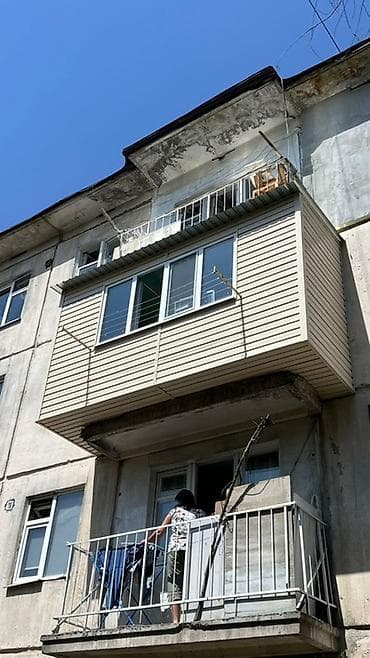 Остекление и обшивка балкона под ключ - Внешняя отделка: виниловый