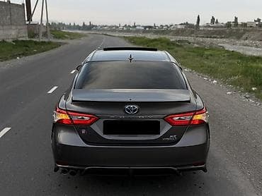 prius 30: Toyota Camry: 2018 г., 2.5 л, Автомат, Гибрид, Седан — 2