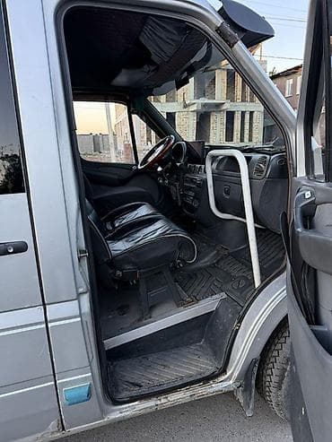 mercedesbenz glb: Mercedes-Benz Спринтер: 2004 г., 2.7 л, Механика, Дизель, Бус — 8