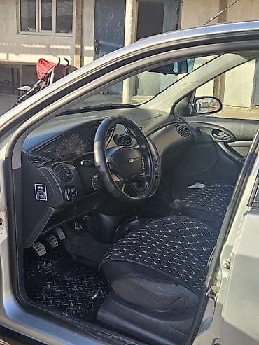 куплю автомобиль бу: Ford Focus: 1998 г., 1.6 л, Механика, Бензин, Хэтчбэк — 9