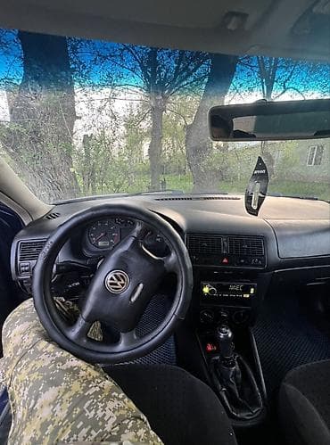 i 8: Volkswagen Golf: 2000 г., 1.4 л, Механика, Бензин — 5