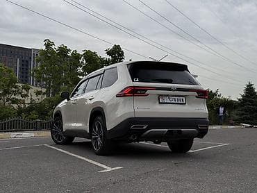 grand: Toyota Grand Highlander: 2023 г., 2.4 л, Вариатор, Гибрид, Кроссовер — 3