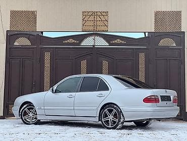 Транспорт: Mercedes-Benz C-Class: 2001 г., 2.4 л, Автомат, Бензин, Седан — 2