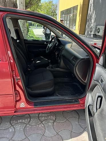 машинка для полировка: Volkswagen Bora: 2003 г., 1.6 л, Ручные, Бензин, Седан — 10