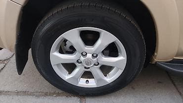 Транспорт: Toyota RAV4: 2010 г., 2.4 л, Автомат, Бензин, Кроссовер — 7