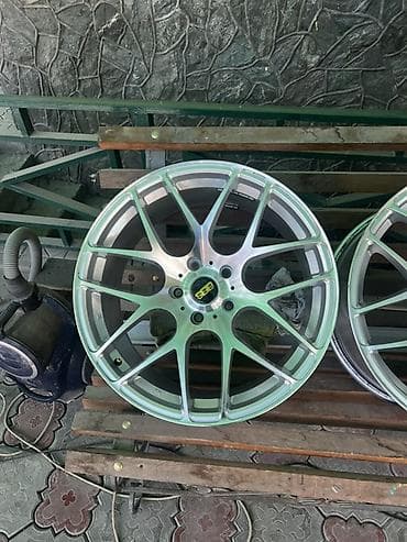 Литые Диски R 19 BBS, Комплект, отверстий - 5, Новый