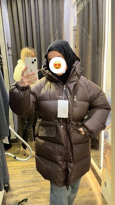 Пуховик, По колено, Корея, M at lalafo.kg Пуховик, По колено, Корея, M