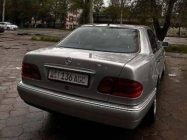 210 cdi: Mercedes-Benz E-Class: 1998 г., 3.2 л, Автомат, Седан — 3