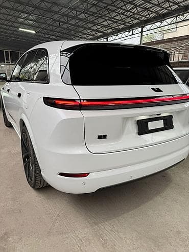 bid e2: Lixiang L7: 2024 г., 1.5 л, Автомат, Гибрид, Кроссовер — 7