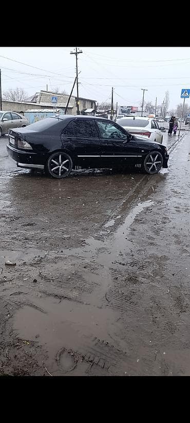 Toyota: Toyota Altezza: 1999 г., 2 л, Автомат, Бензин, Седан — 3