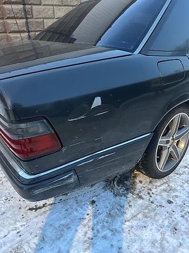 мерс124 каропка: Mercedes-Benz W124: 1991 г., 2 л, Механика, Бензин, Седан — 8