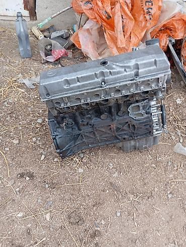 Двигатели, моторы и ГБЦ: Двигатель Mercedes-Benz, рядный 6-цилиндровый (атмосферный/турбо — без — 4