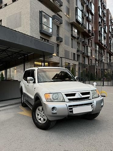 Mitsubishi Pajero: 2003 г., 3 л, Автомат, Бензин, Внедорожник — 1