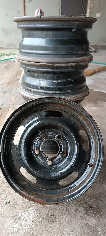 Дисктер: Темир Дисктер R 14 Комплект, тешиктери - 5, Колдонулган — 2