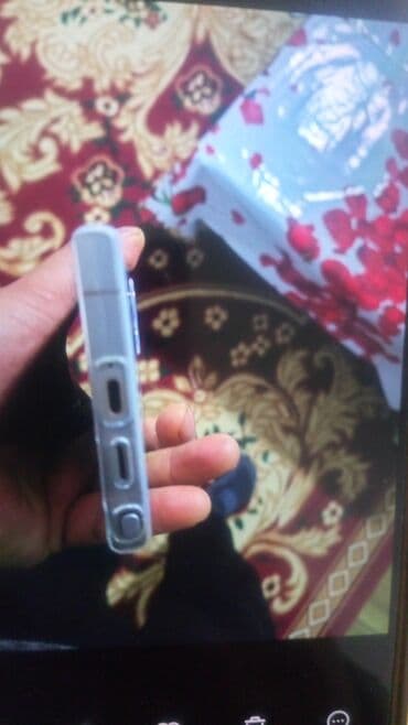 камера с сим картой и датчиком движения: Смартфон с большим безрамочным экраном и многомодульной основной — 11