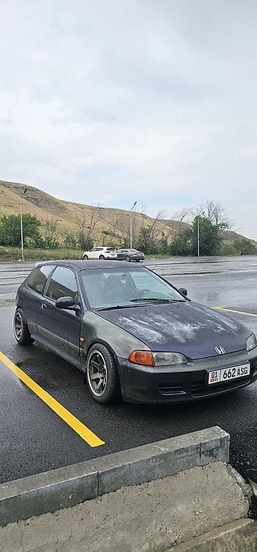 Продажа авто: Honda Civic: 1992 г., 2 л, Механика, Бензин, Хэтчбэк — 6