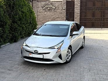 Toyota Prius: 2016 г., 1.8 л, Автомат, Гибрид, Лифтбек