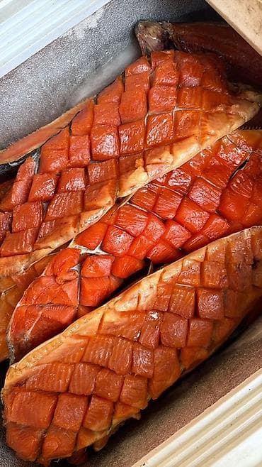 балык фарел: Кета/нерка (дико выловленная), разделка и полуфабрикаты. Форель - — 1