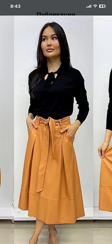 Одежда для дома и сна: Юбка ЭКО кожа : размер 40:42 Черная юбка со складочкой42 раз — 1