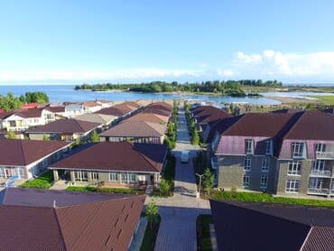 жилой дом жалалабад: 100 кв. м, 4 бөлмө, Жылуу пол, Евроремонт, Унаа токтотуучу жай — 1