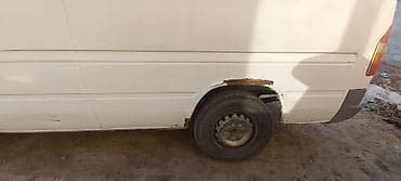 планшет ipad: Грузовой фургон Mercedes-Benz Sprinter (длинная база, высокий потолок) — 6
