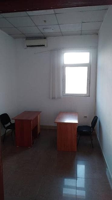 аренда мини помещения: Аренда офисов, 25 м², В административном здании, 1 линия — 2