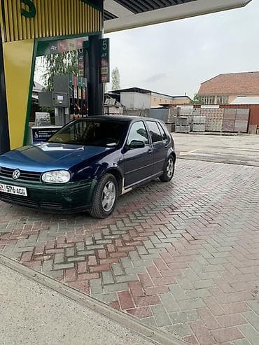немка е303: Volkswagen Golf: 2003 г., 1.8 л, Автомат, Бензин, Хэтчбэк — 1