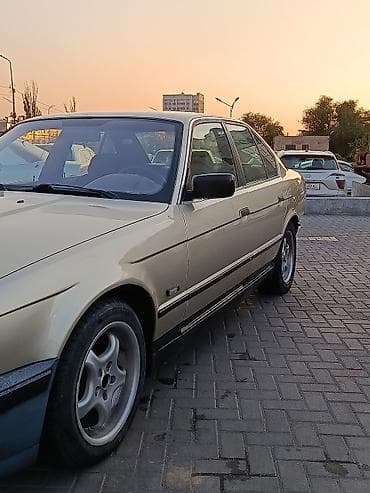 опель вектора с: BMW 5 series: 1991 г., 2 л, Механика, Бензин, Седан — 5